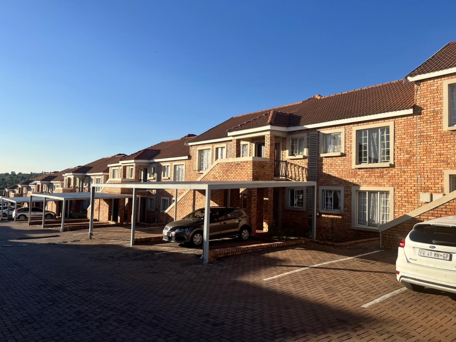 2 Bedroom Property for Sale in Vorna Valley Gauteng