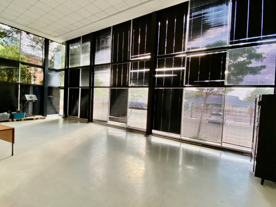 To Let Commercial Property for Rent in North Riding Gauteng