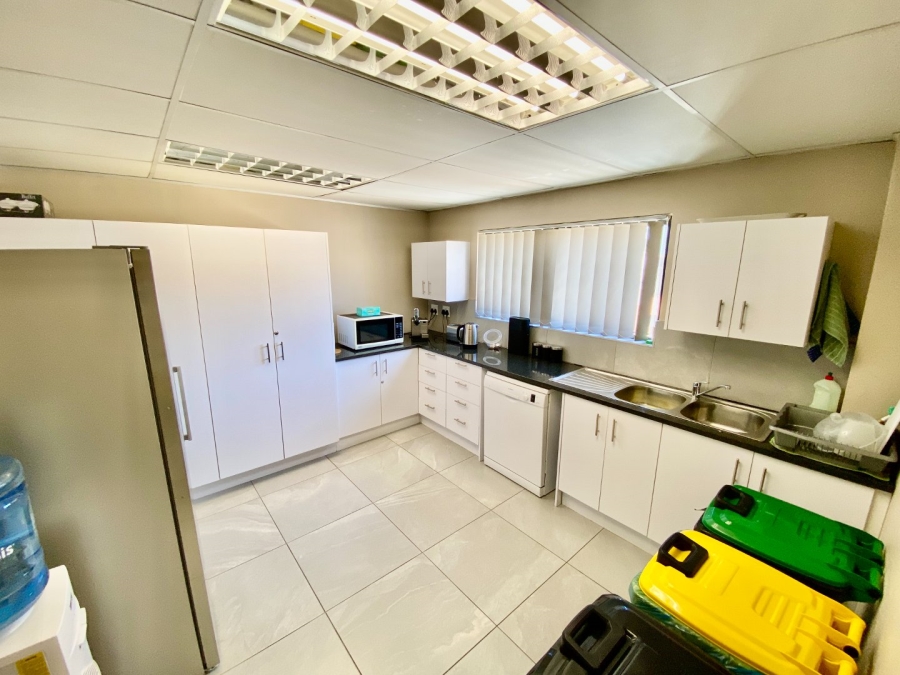 To Let Commercial Property for Rent in Laser Park Gauteng