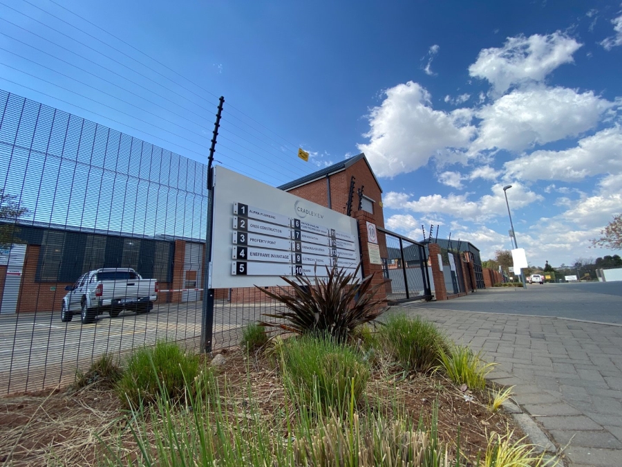 To Let Commercial Property for Rent in Laser Park Gauteng