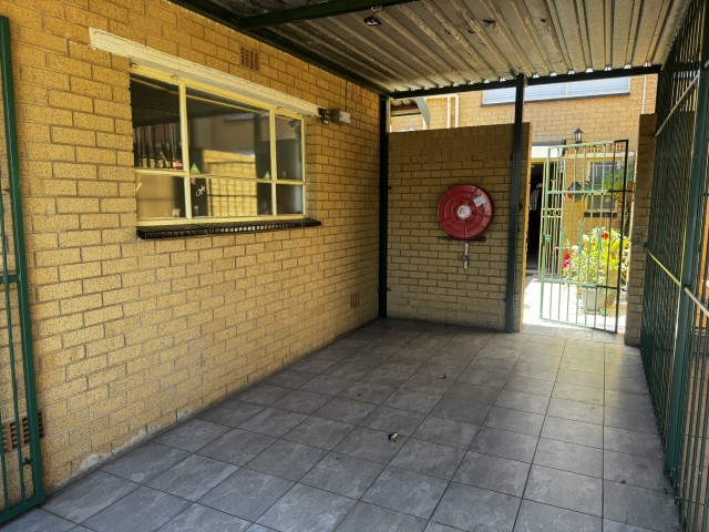 3 Bedroom Property for Sale in Birchleigh North Gauteng