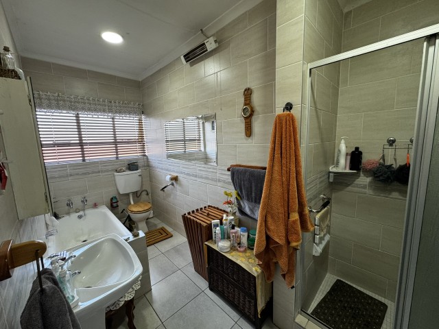 3 Bedroom Property for Sale in Birchleigh North Gauteng