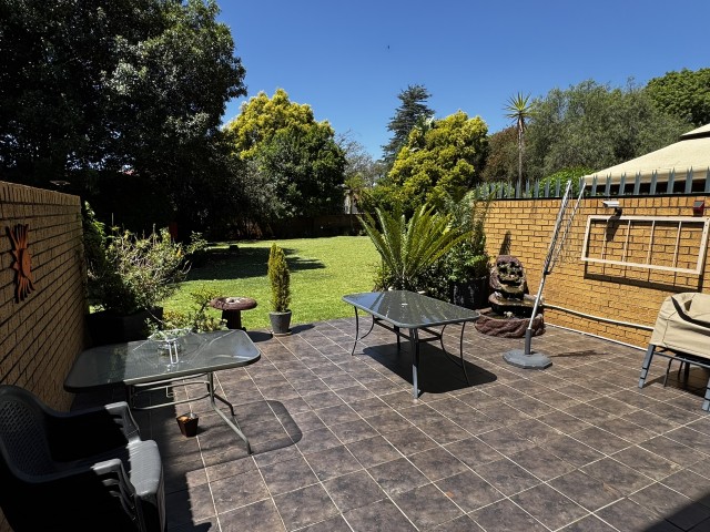 3 Bedroom Property for Sale in Birchleigh North Gauteng