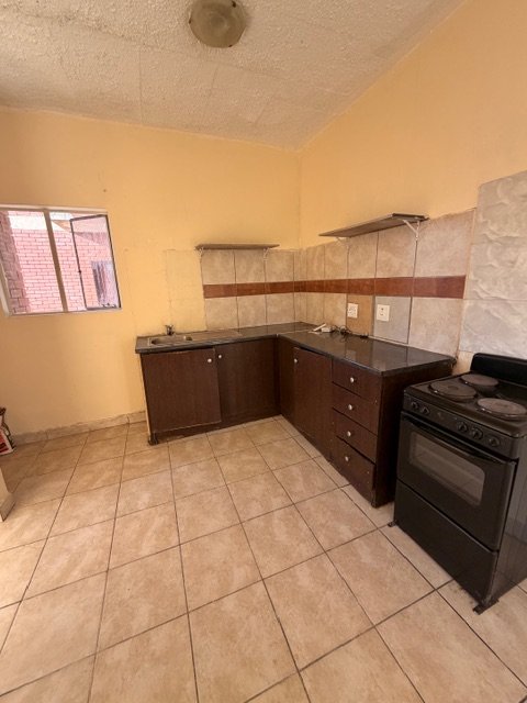1 Bedroom Property for Sale in Kempton Park Central Gauteng