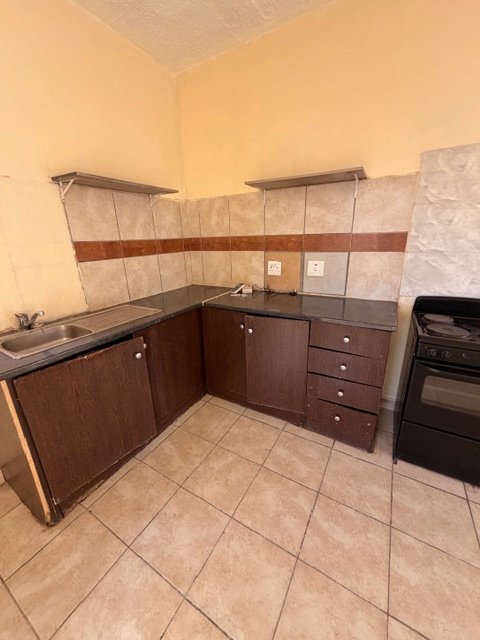 1 Bedroom Property for Sale in Kempton Park Central Gauteng