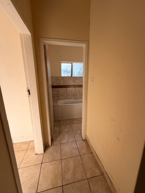 1 Bedroom Property for Sale in Kempton Park Central Gauteng