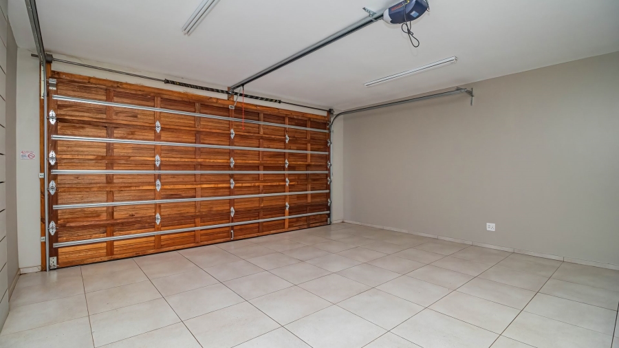 3 Bedroom Property for Sale in Serengeti Lifestyle Estate Gauteng