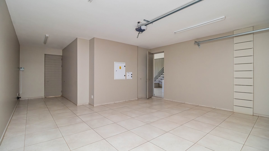 3 Bedroom Property for Sale in Serengeti Lifestyle Estate Gauteng