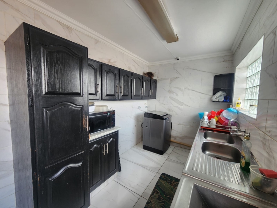 3 Bedroom Property for Sale in Bassonia Gauteng