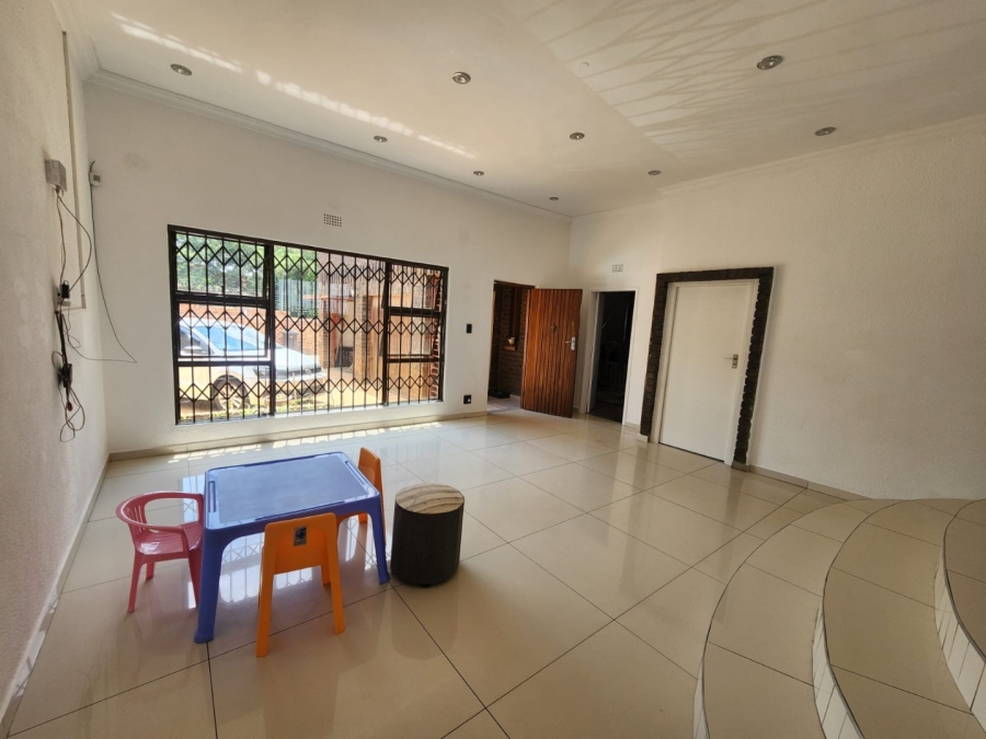 3 Bedroom Property for Sale in Bassonia Gauteng