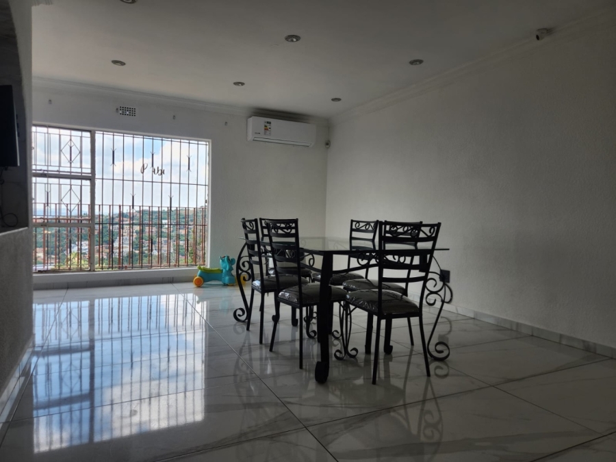 3 Bedroom Property for Sale in Bassonia Gauteng