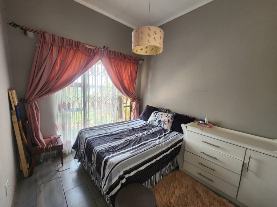 3 Bedroom Property for Sale in Bassonia Gauteng