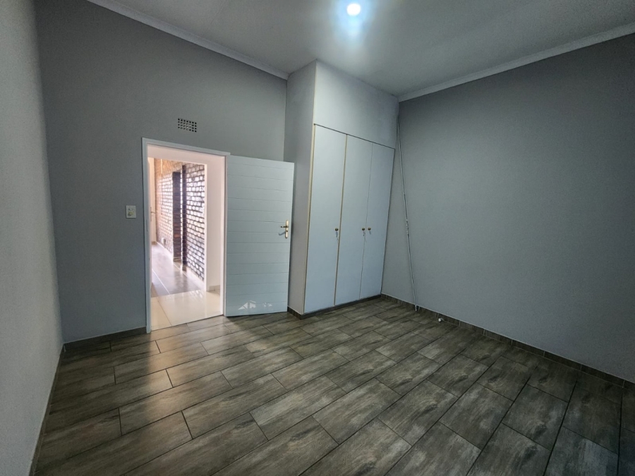 3 Bedroom Property for Sale in Bassonia Gauteng