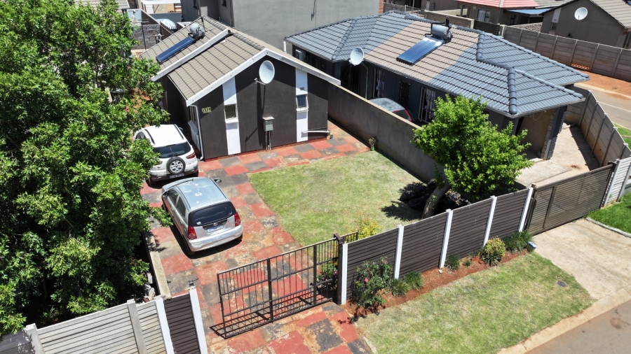 2 Bedroom Property for Sale in Sky City Gauteng