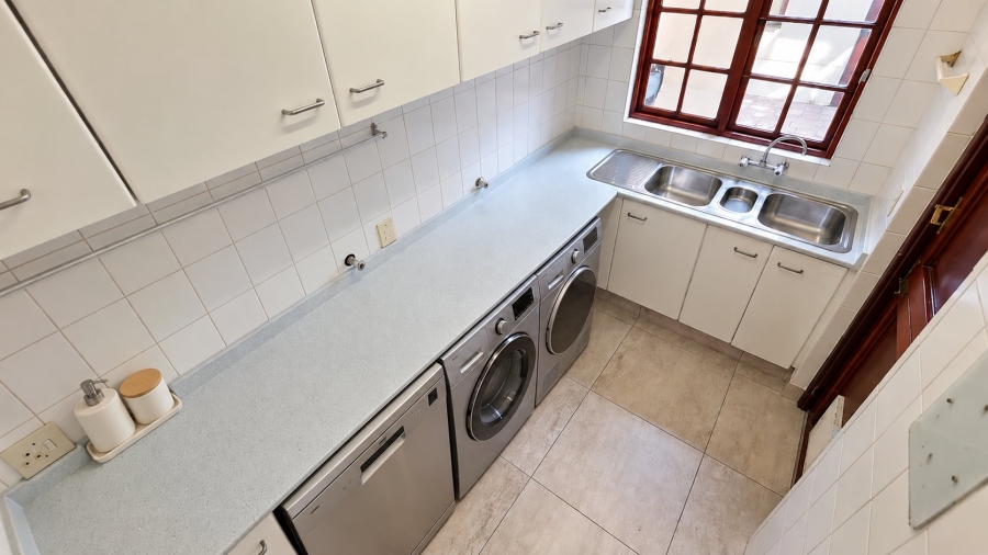 To Let 3 Bedroom Property for Rent in Lonehill Gauteng