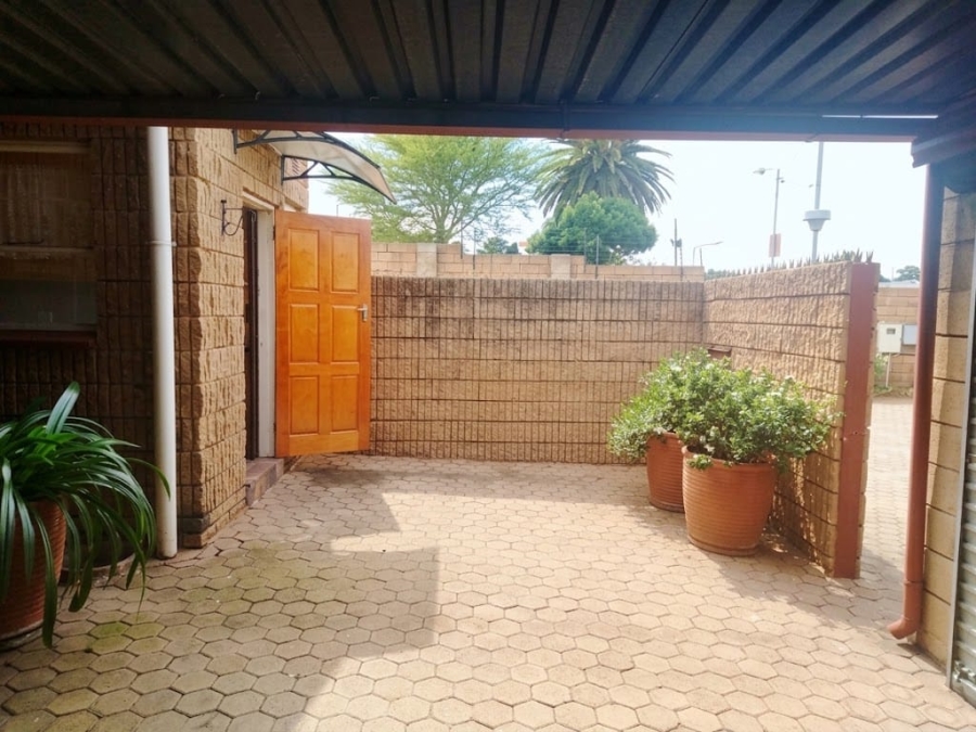 3 Bedroom Property for Sale in Krugersdorp North Gauteng
