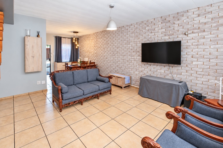 2 Bedroom Property for Sale in Clubview Gauteng