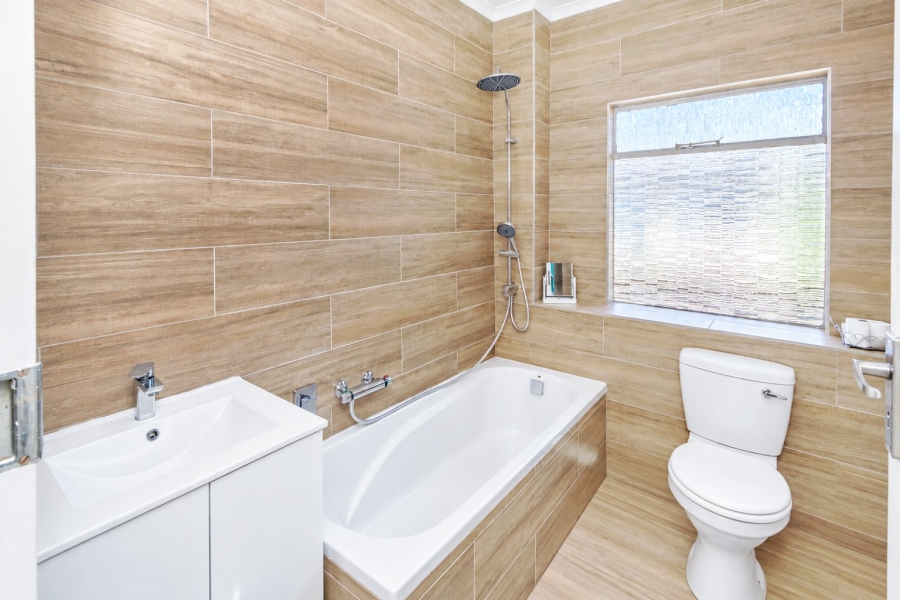 2 Bedroom Property for Sale in Clubview Gauteng