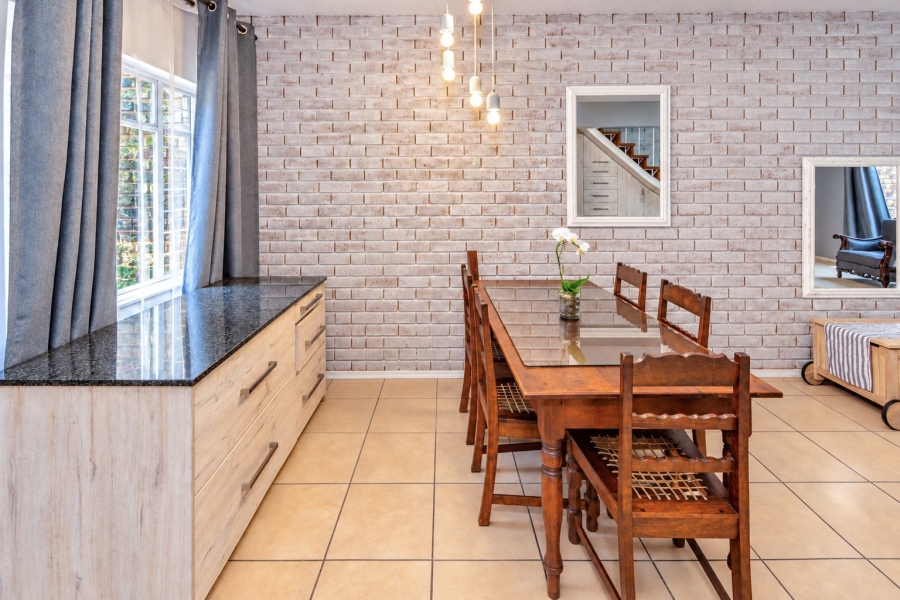 2 Bedroom Property for Sale in Clubview Gauteng