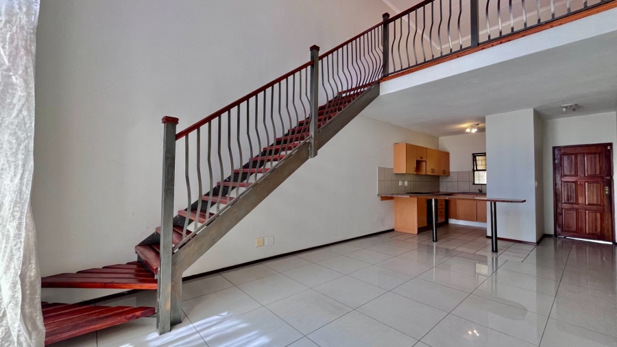 2 Bedroom Property for Sale in Erand Gardens Gauteng