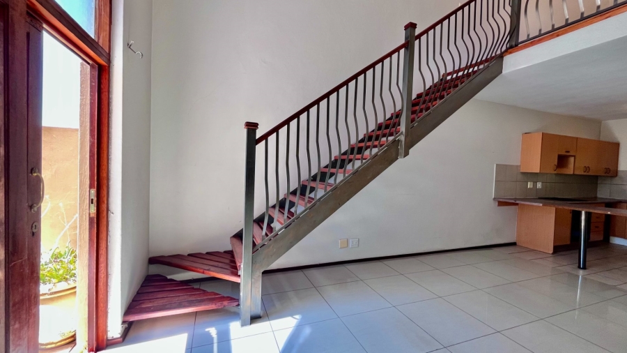 To Let 2 Bedroom Property for Rent in Erand Gardens Gauteng