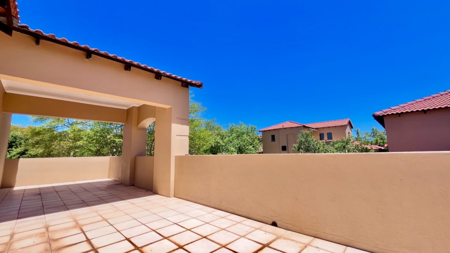 To Let 2 Bedroom Property for Rent in Erand Gardens Gauteng