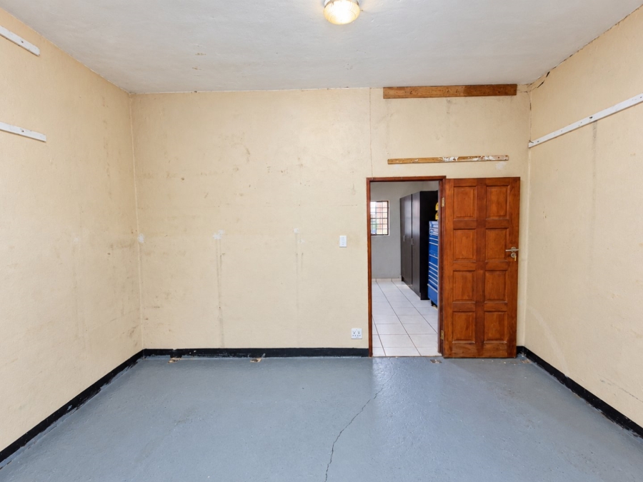 Commercial Property for Sale in Edendale Gauteng