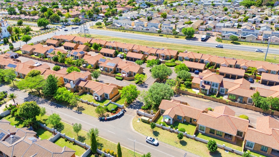 2 Bedroom Property for Sale in Sagewood Gauteng