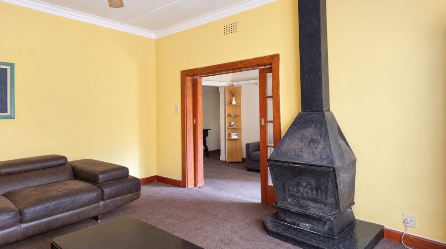 3 Bedroom Property for Sale in Bezuidenhout Valley Gauteng