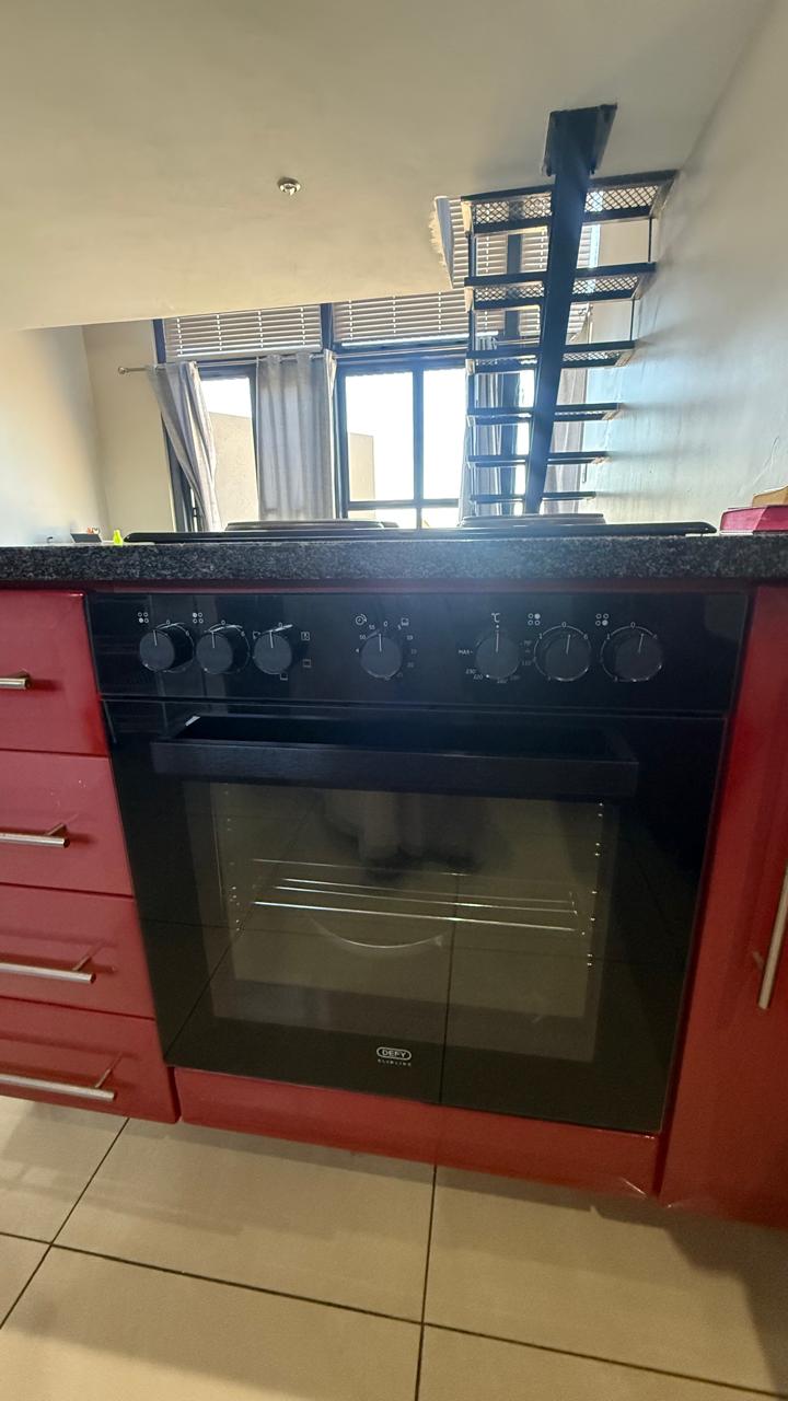 1 Bedroom Property for Sale in Rooihuiskraal North Gauteng