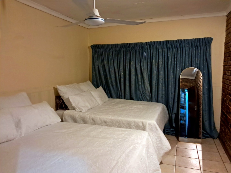 10 Bedroom Property for Sale in Chantelle Gauteng