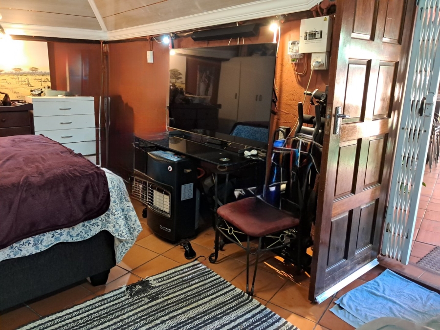 10 Bedroom Property for Sale in Chantelle Gauteng