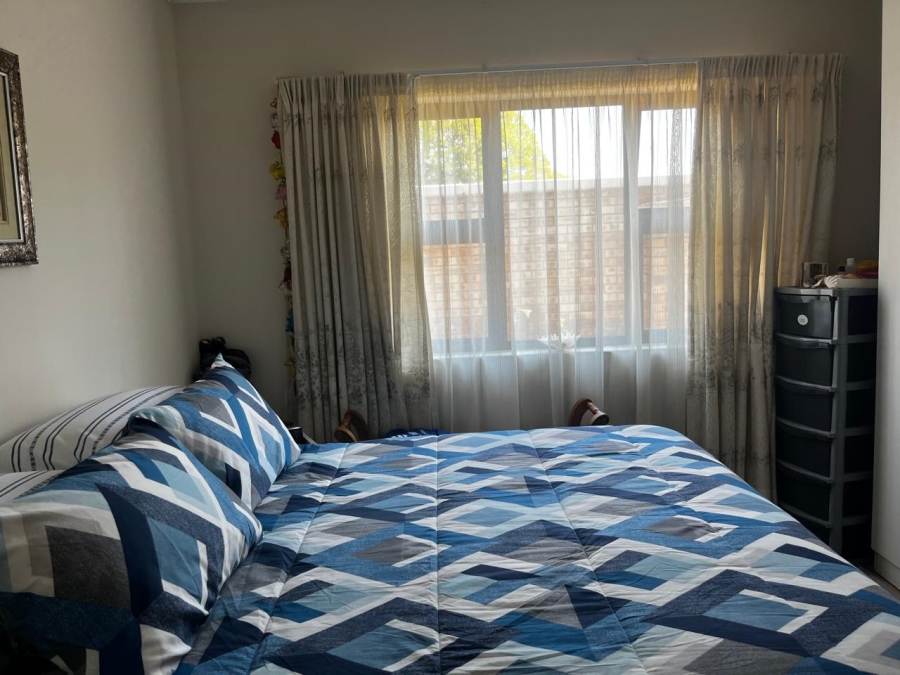To Let 3 Bedroom Property for Rent in Beyers Park Gauteng