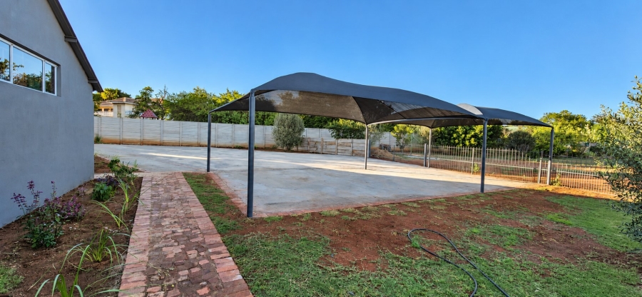 Commercial Property for Sale in Montana Tuine Gauteng
