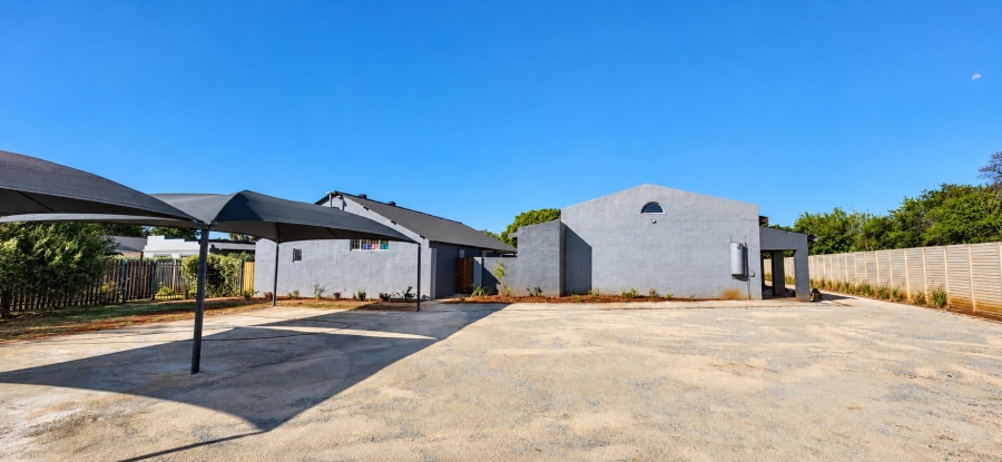 Commercial Property for Sale in Montana Tuine Gauteng