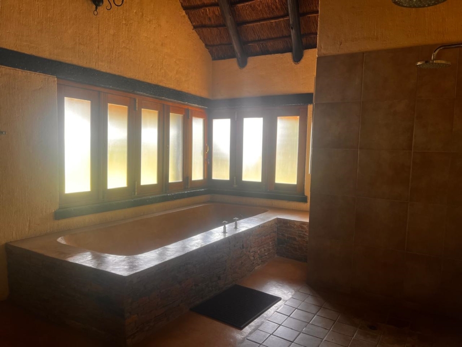 Commercial Property for Sale in Doornrandje Gauteng