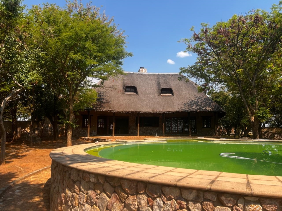 Commercial Property for Sale in Doornrandje Gauteng