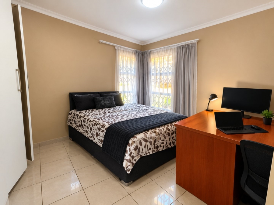 2 Bedroom Property for Sale in Paulshof Gauteng