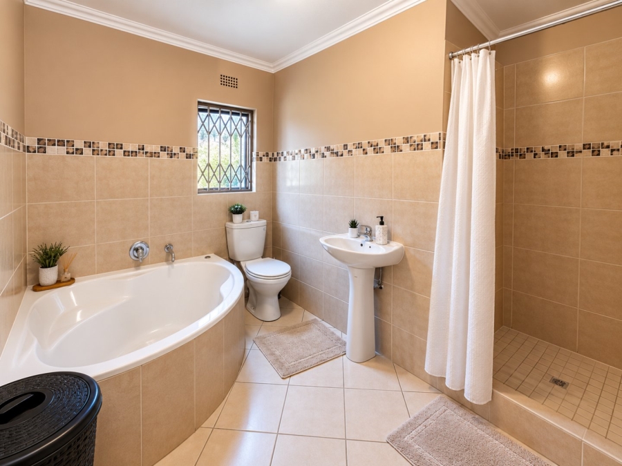 2 Bedroom Property for Sale in Paulshof Gauteng