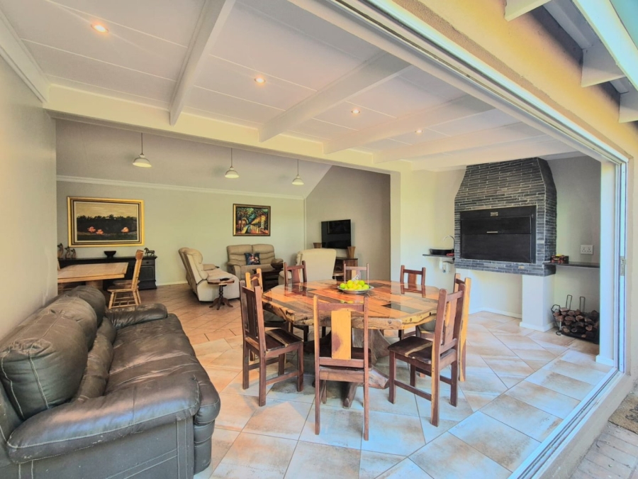 5 Bedroom Property for Sale in Centurion Golf Estate Gauteng
