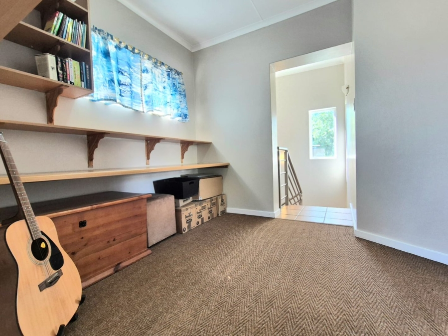 5 Bedroom Property for Sale in Centurion Golf Estate Gauteng