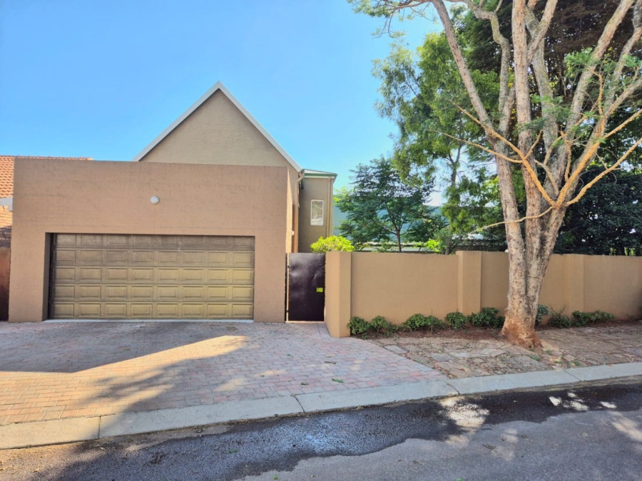 5 Bedroom Property for Sale in Centurion Golf Estate Gauteng