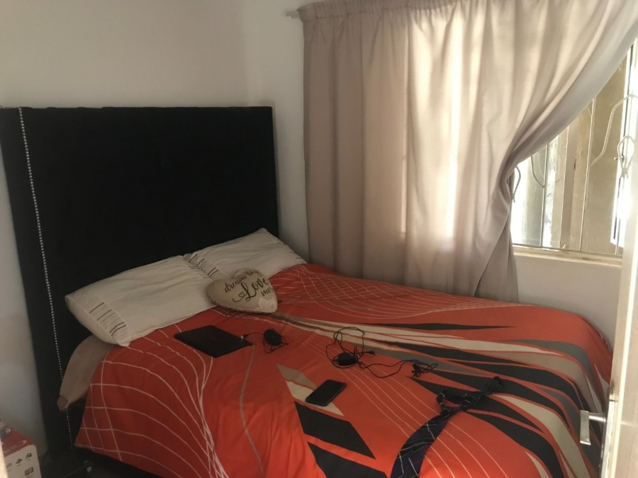 9 Bedroom Property for Sale in Protea Glen Gauteng