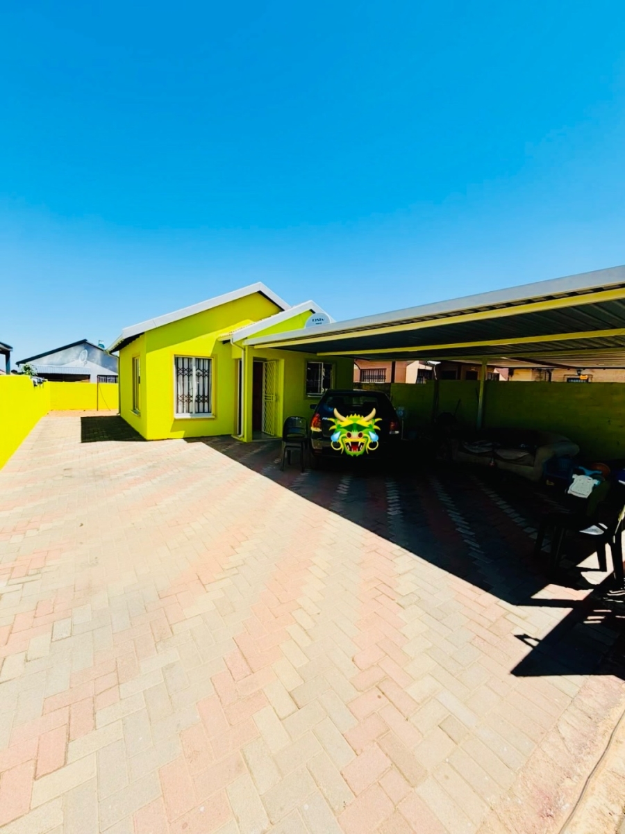 2 Bedroom Property for Sale in Soshanguve VV Gauteng