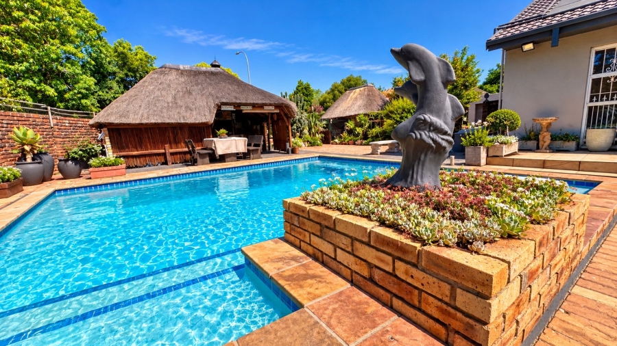 4 Bedroom Property for Sale in Three Rivers East Gauteng