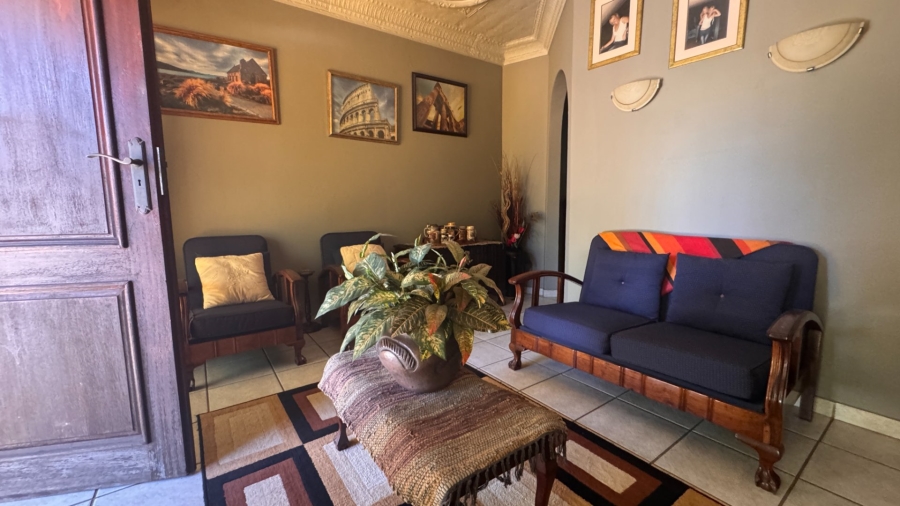 4 Bedroom Property for Sale in Three Rivers East Gauteng