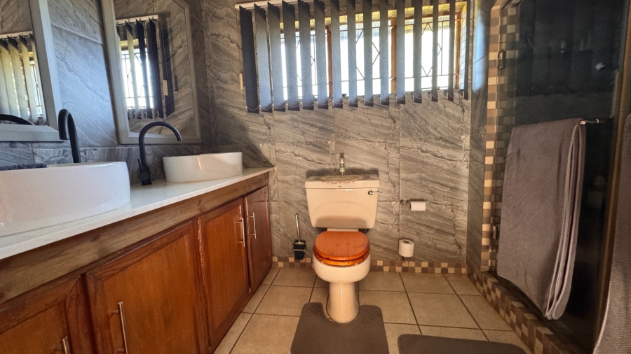 4 Bedroom Property for Sale in Three Rivers East Gauteng