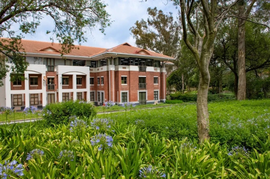 To Let Commercial Property for Rent in Woodmead Gauteng