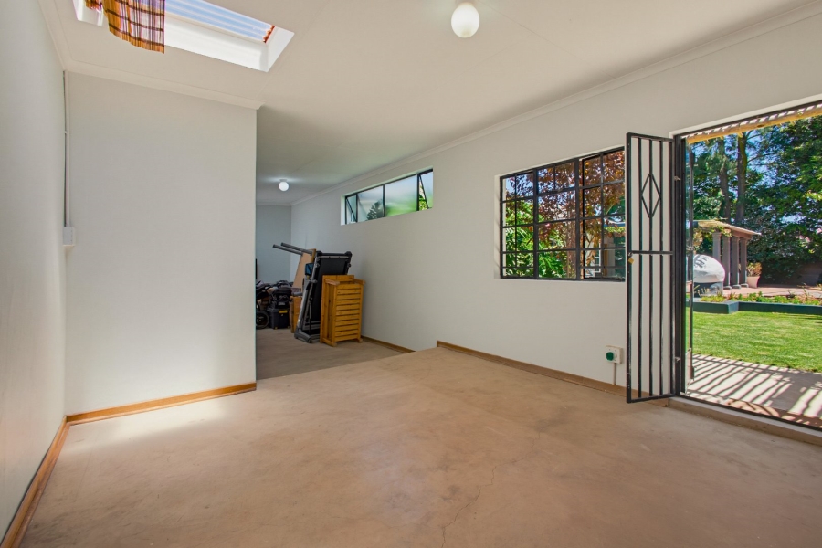 3 Bedroom Property for Sale in Airfield Gauteng