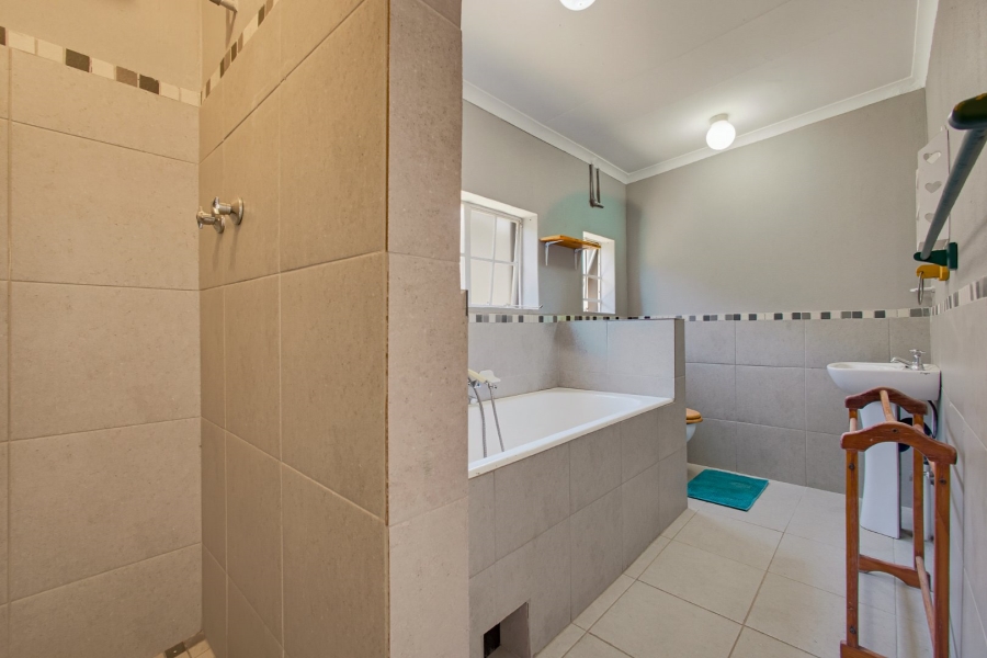3 Bedroom Property for Sale in Airfield Gauteng